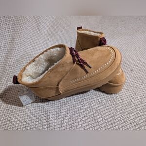 Mudd Tan Boots with White Interior